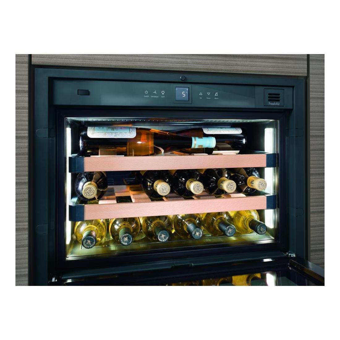 ARMARIO BODEGA NEGRO LIEBHERR WKEGB-582-
